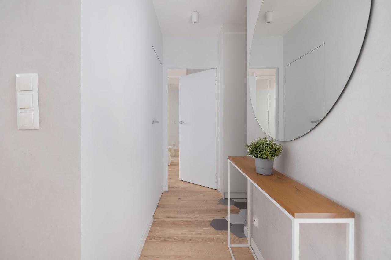 Vetulaniego With Air Conditioning & Parking By Renters Prestige * Krakow