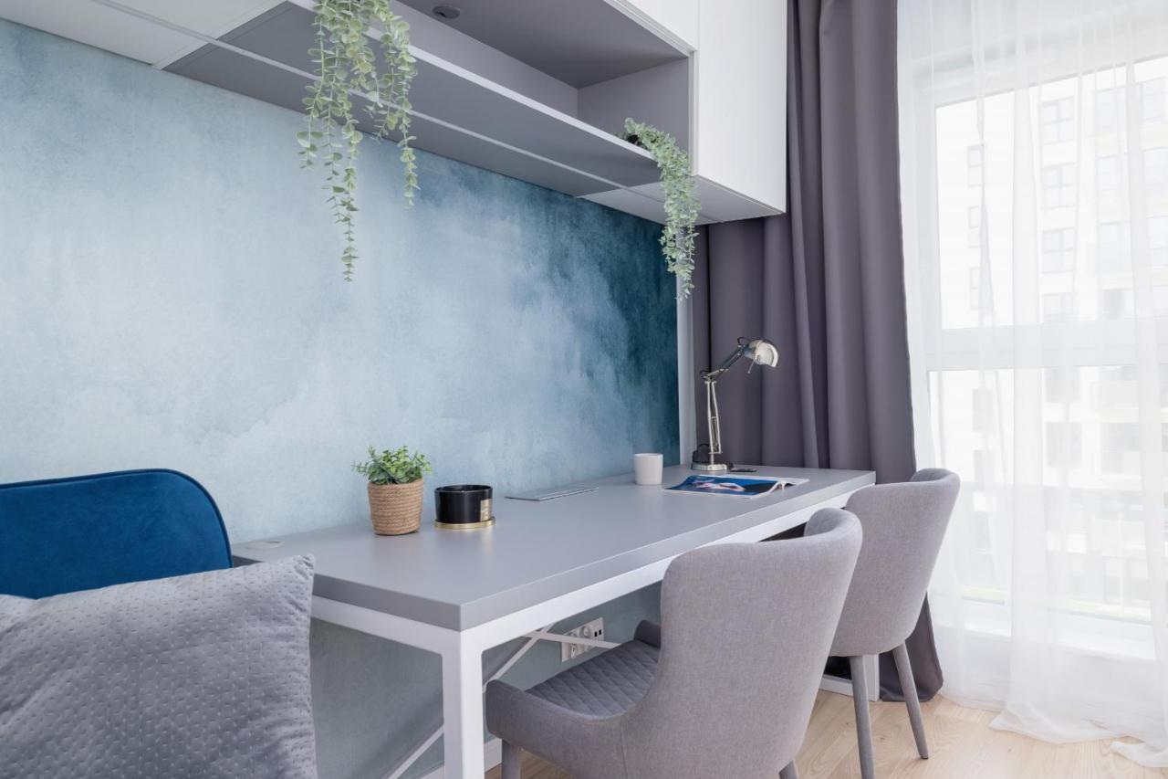 Apartment Vetulaniego With Air Conditioning & Parking By Renters Prestige