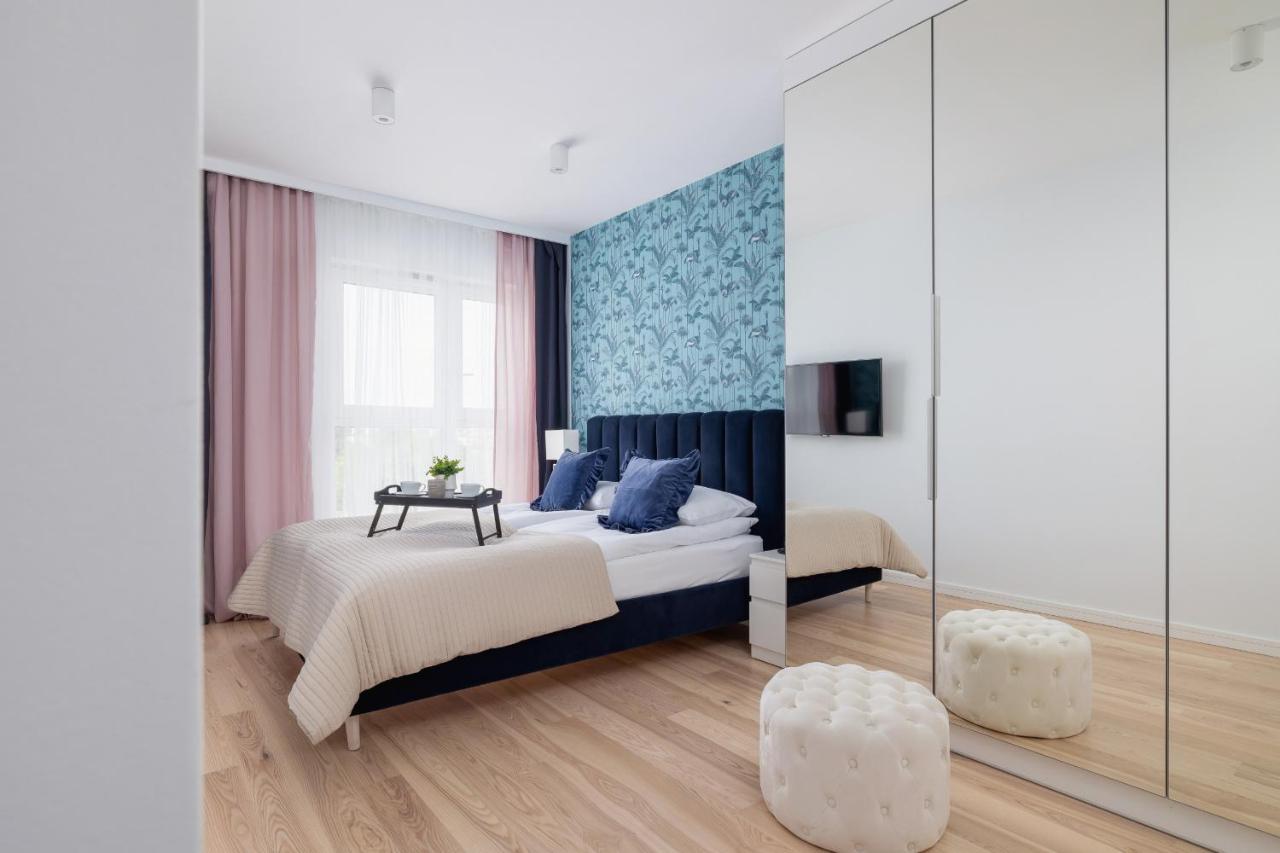 Vetulaniego With Air Conditioning & Parking By Renters Prestige Apartment Krakow